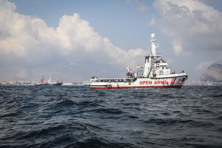 搜救船「張開雙臂號」是目前唯一在地中海中部進行搜救的非政府組織救援船。