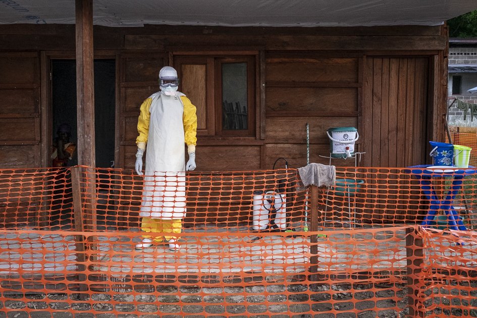 2020-top-10-06-ebola.jpg